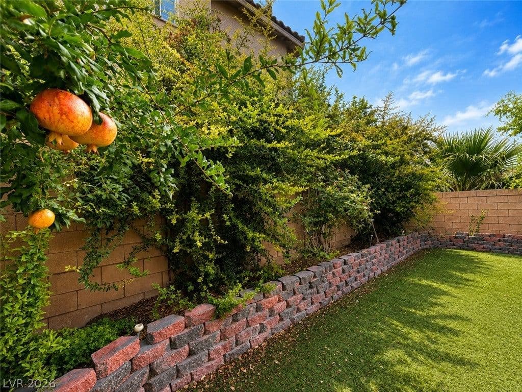 5357 Stonara Street photo 4