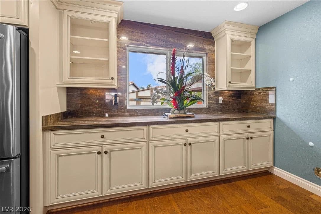 8712 Bolzano Court photo 4
