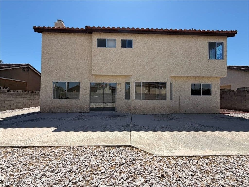 3152 Viewcrest Avenue photo 5