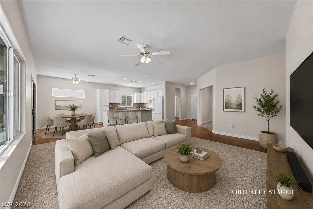 2565 Gilbertville Avenue photo 4