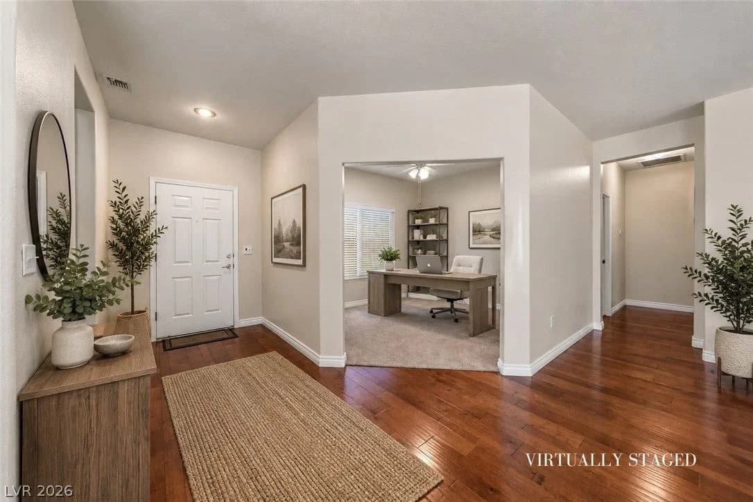 2565 Gilbertville Avenue photo 2