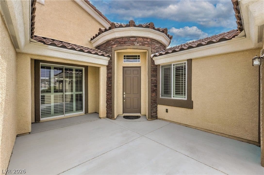 5924 Bullboat Court photo 2