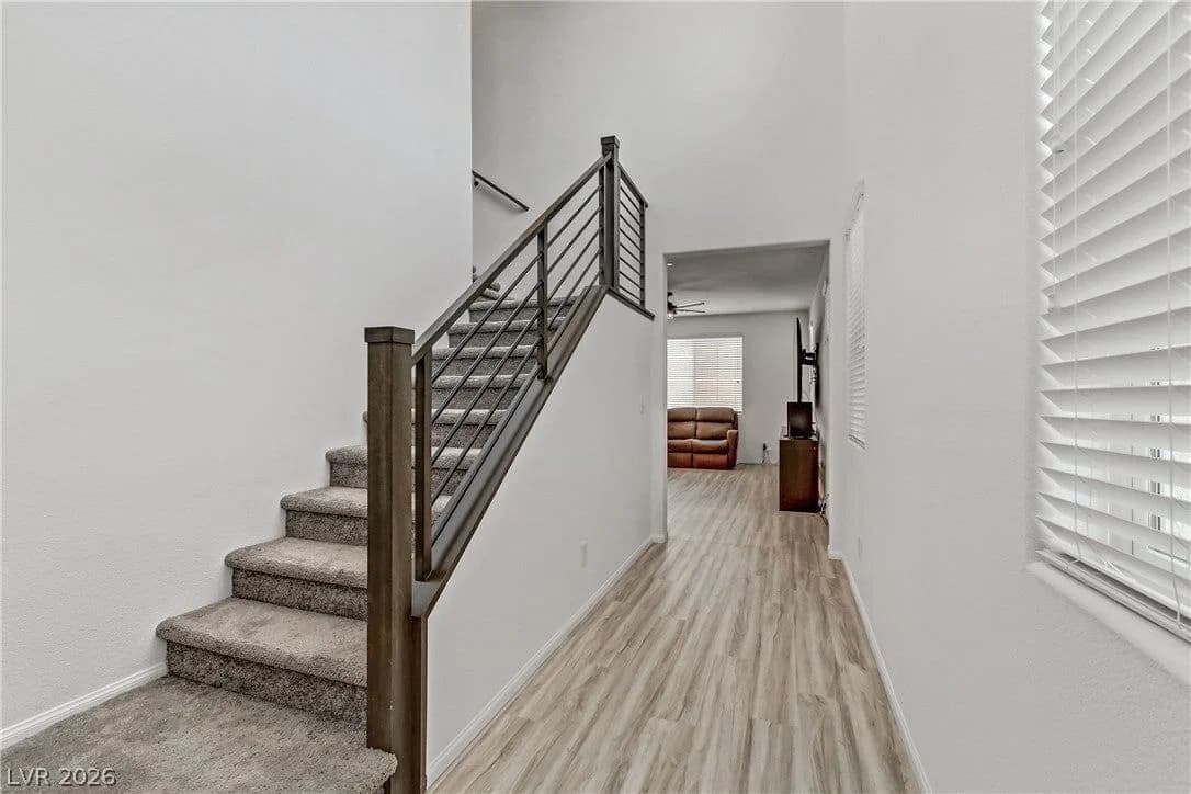 10964 Oregano Avenue photo 2