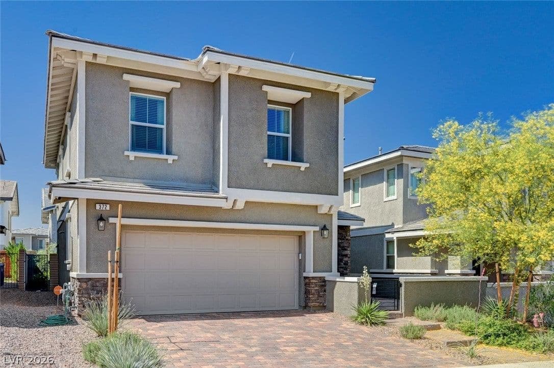 372 Silva Place