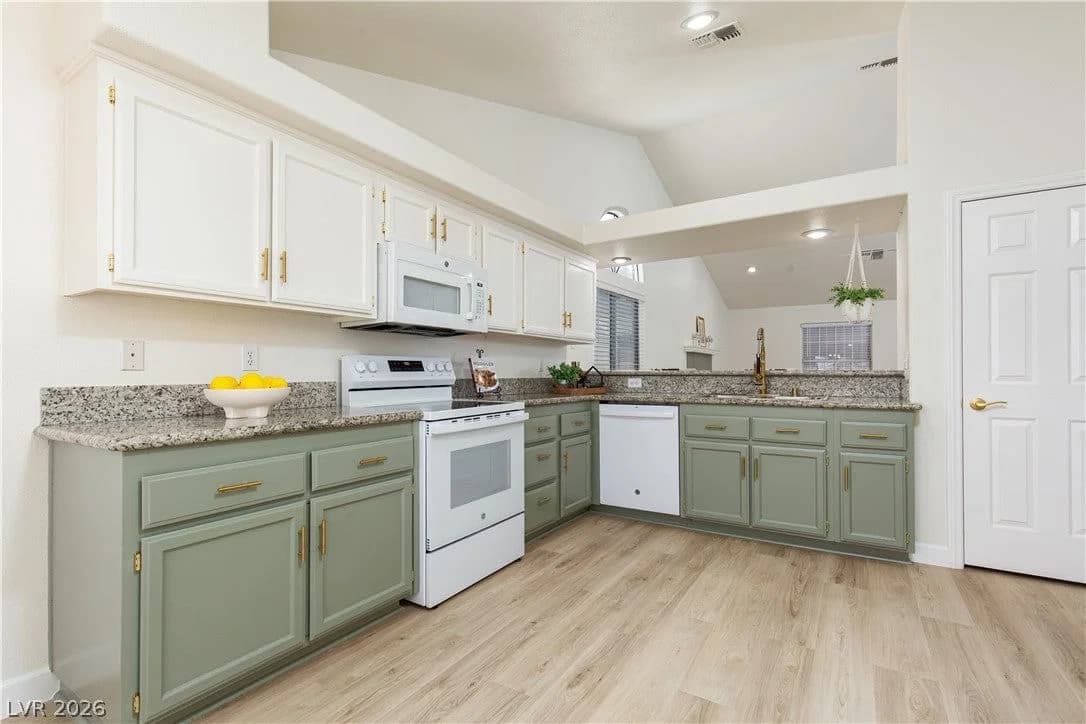424 Mountain Top Court