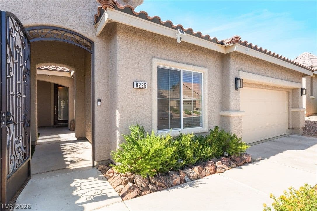 8225 Weeping Springs Avenue photo 4