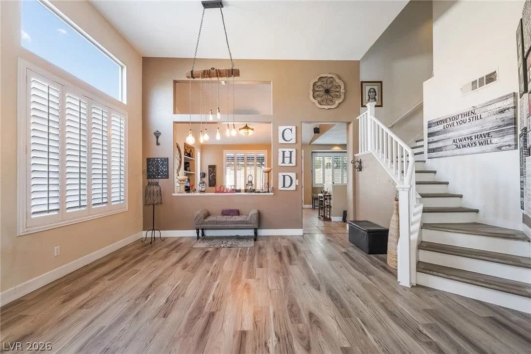 8185 Bonaventure Drive