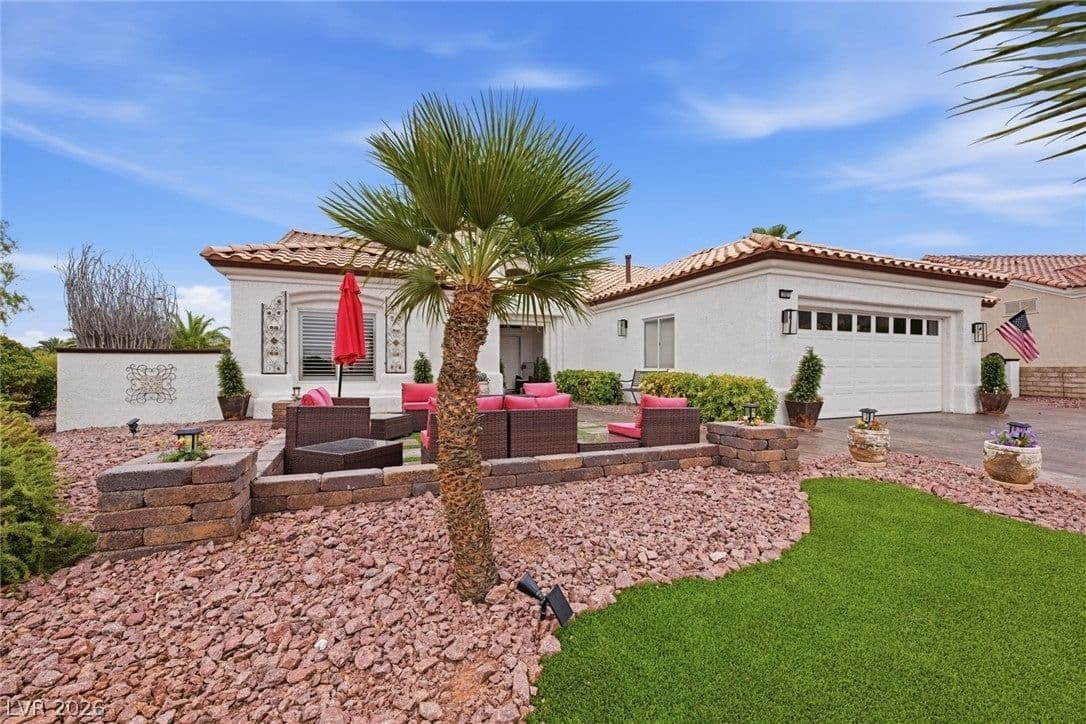 10001 Cresent Creek Drive photo 5