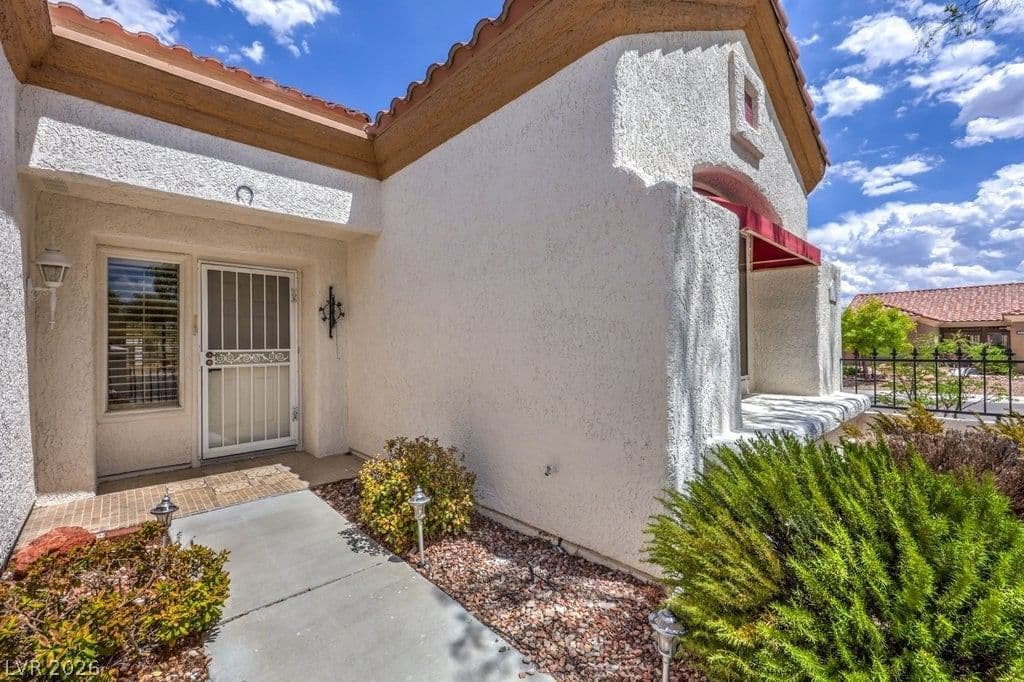 9200 Quail Ridge Drive photo 5