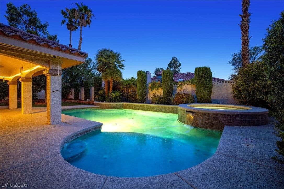 71 Chesney Drive photo 3