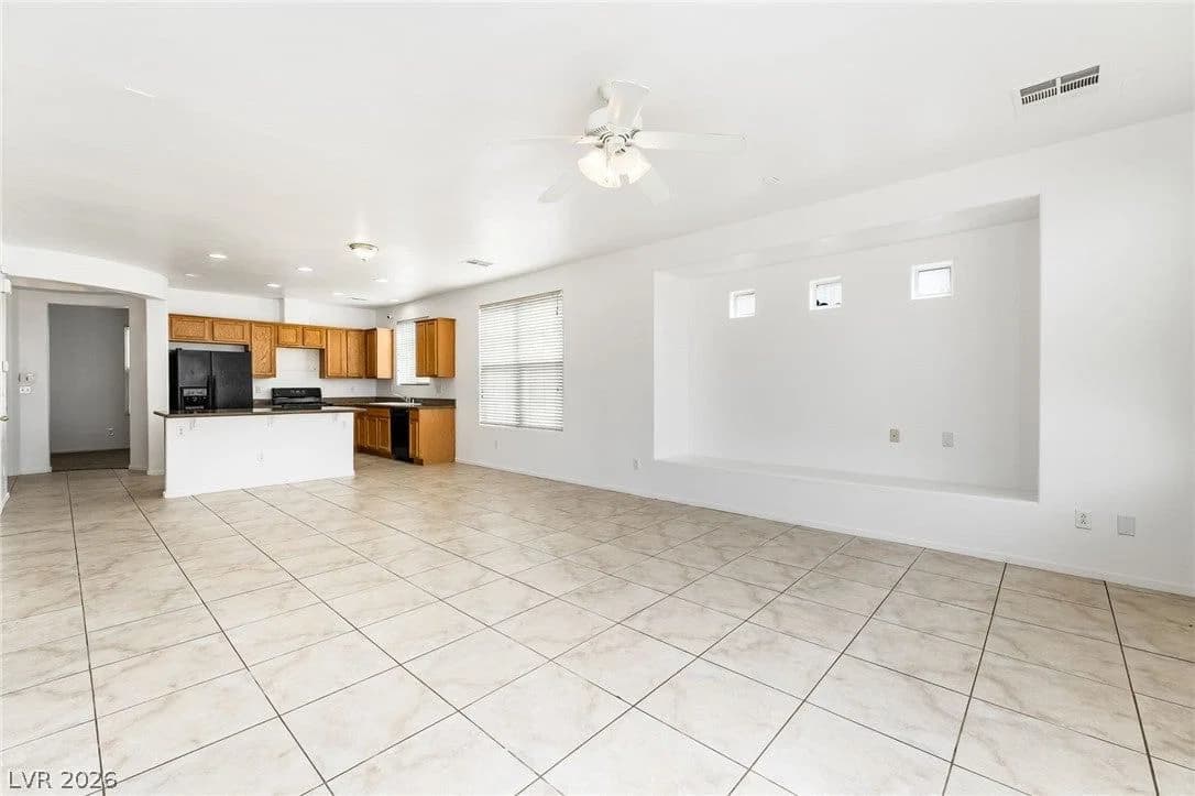 2909 Aspen Club Avenue photo 5
