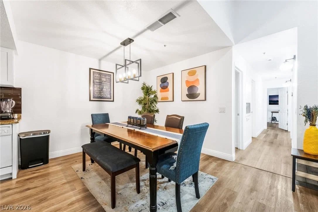 4200 Valley View Boulevard photo 3