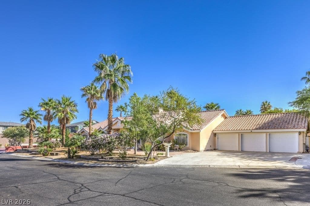 7755 Coley Avenue photo 2