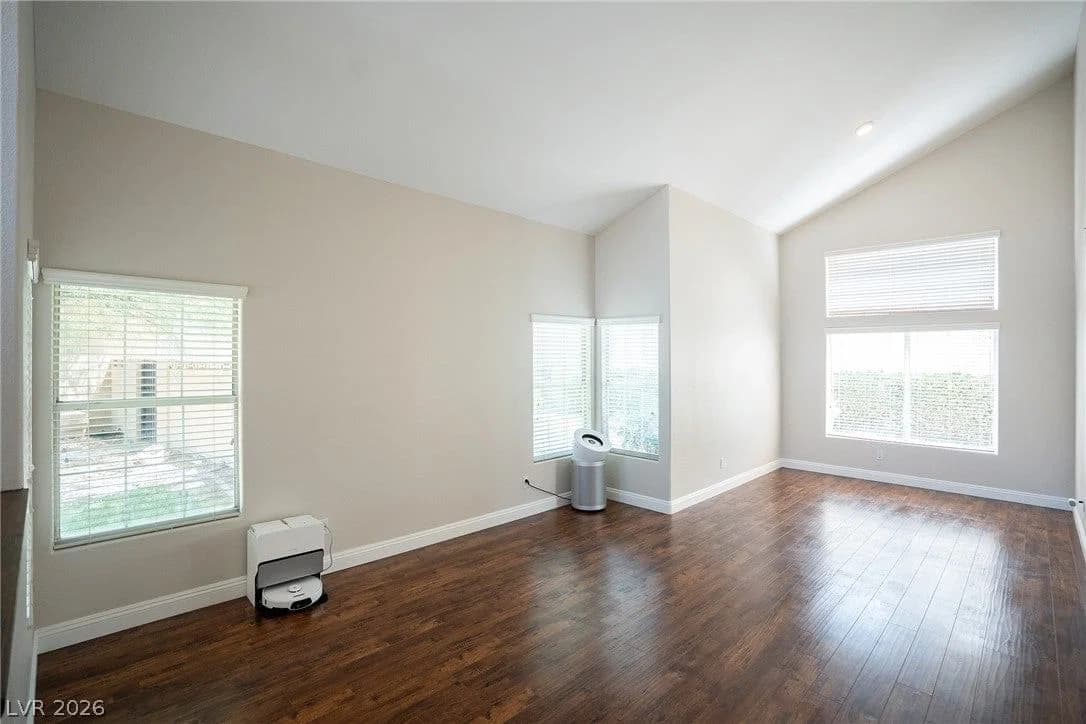 196 Kachina Drive photo 4