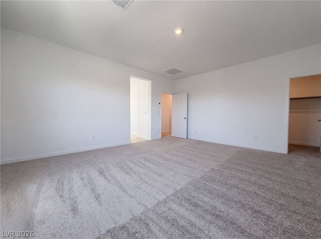 8361 Rochelle Avenue photo 4