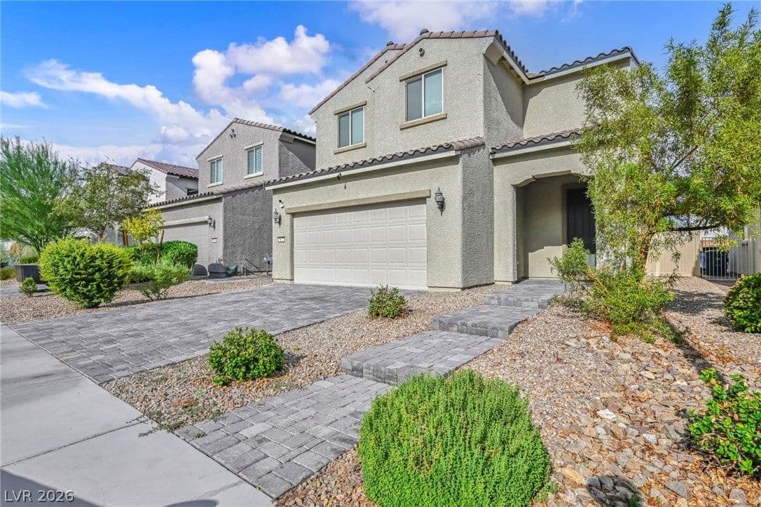 5612 Hill Cliff Court photo 2