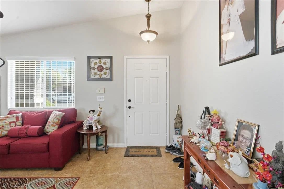 1229 Jarbridge Road photo 5