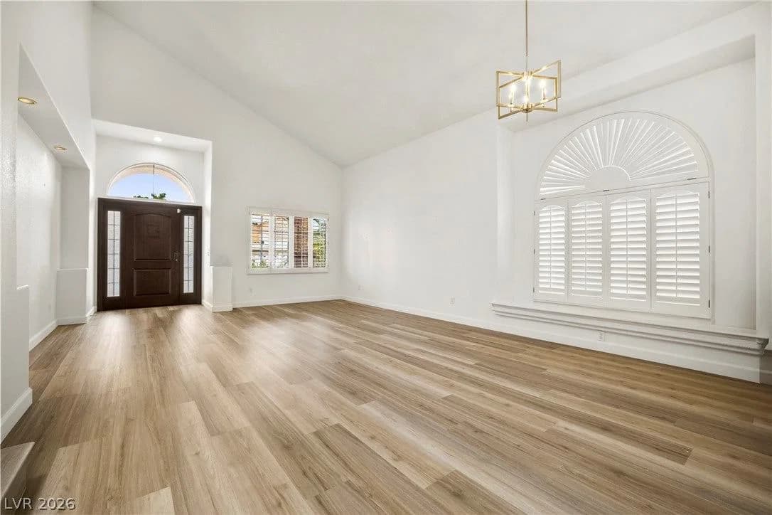 9785 Gallo Drive photo 4