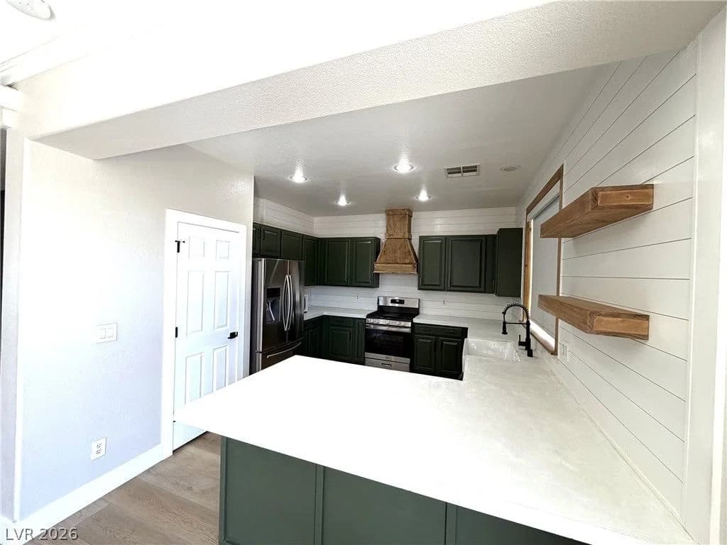 5782 Field Breeze Street photo 4