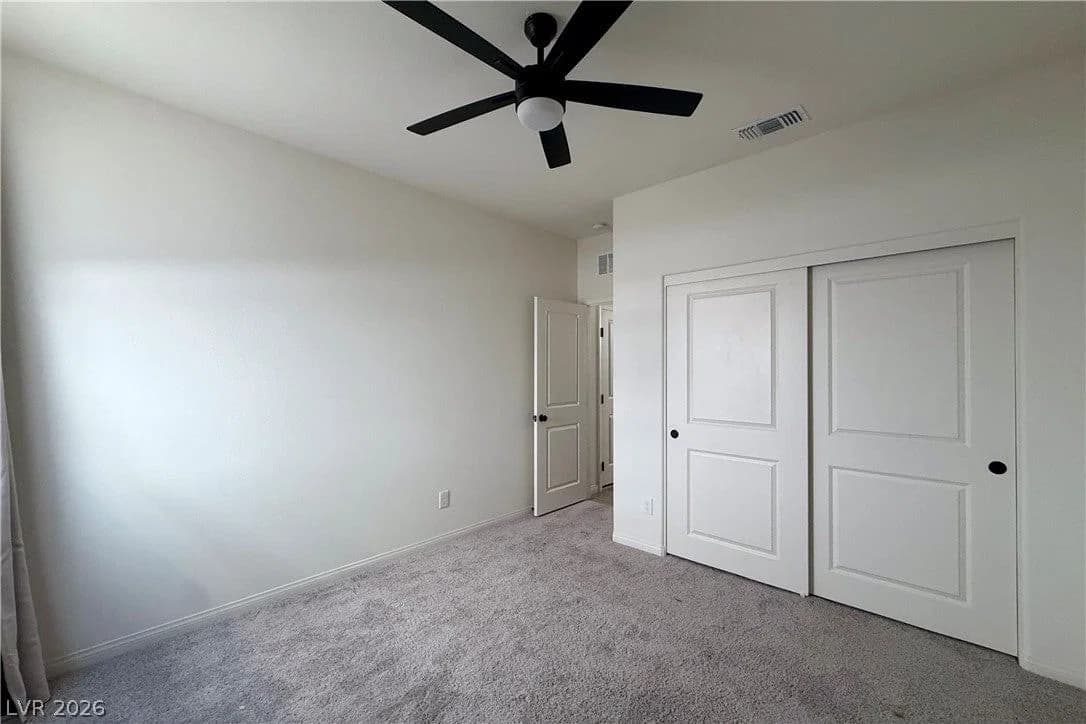 4337 Sprawling Pear Court photo 2
