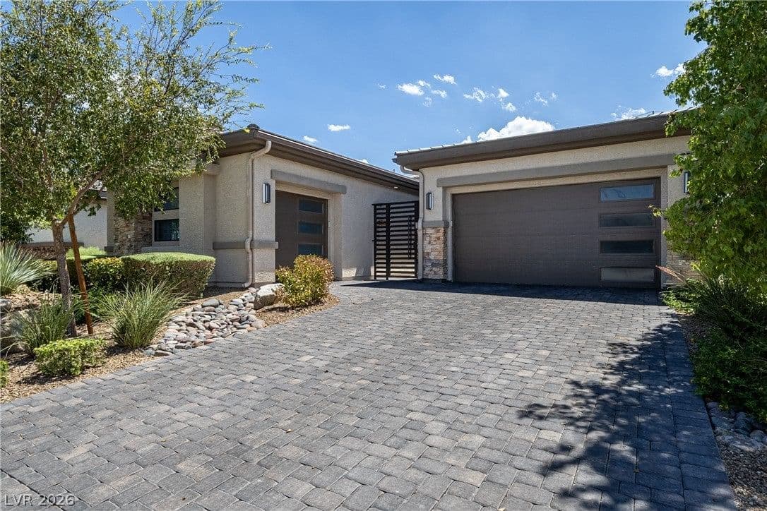 7441 Deschutes Circle photo 3