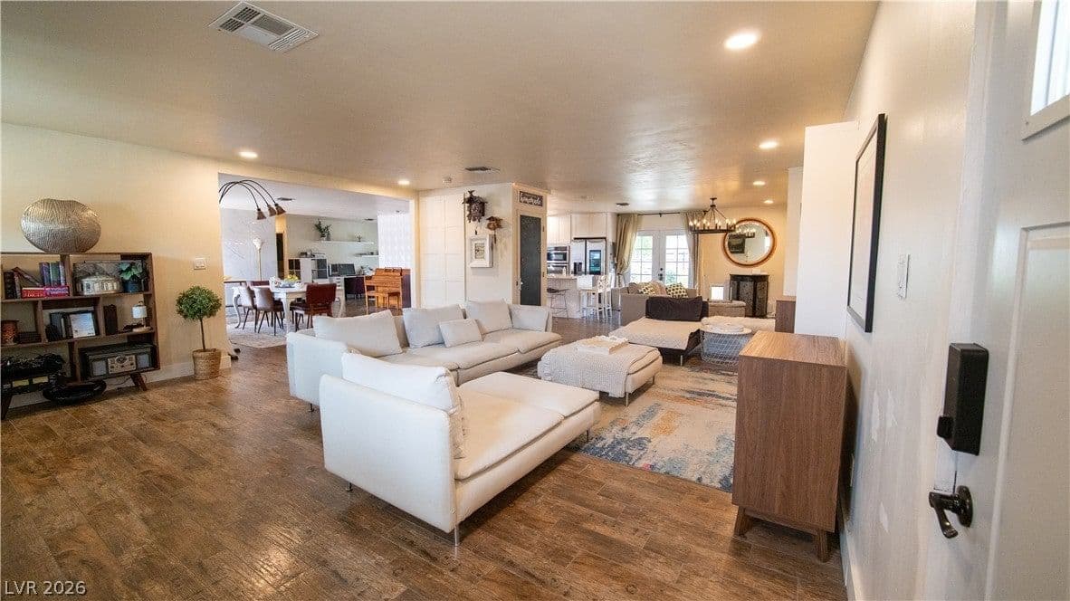 425 Blackridge Road photo 4