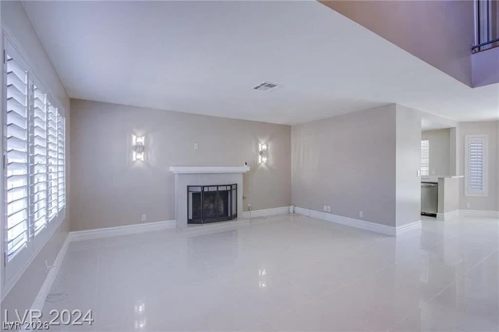 3205 Antilles Court photo 4