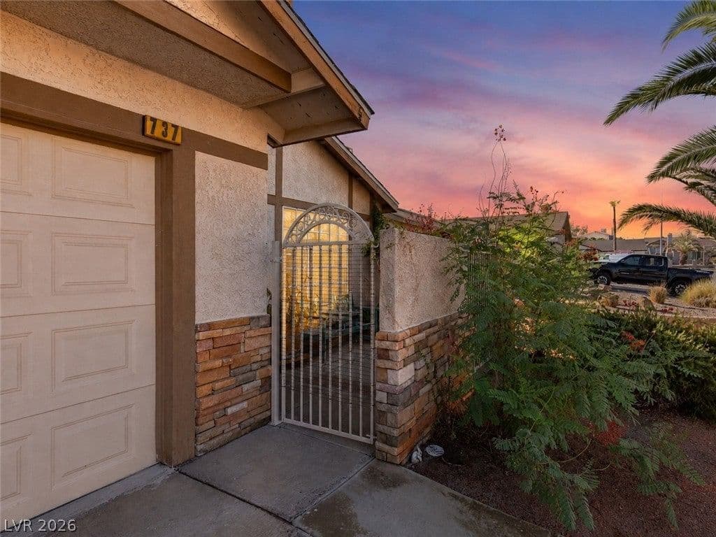 737 Brick Drive photo 3