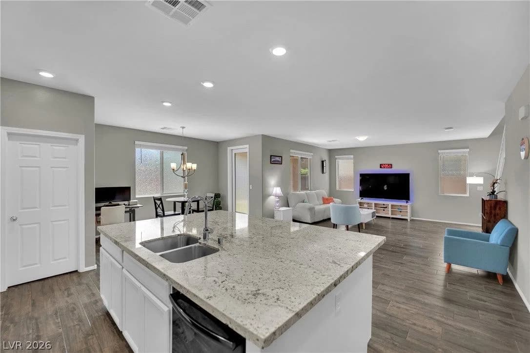 4113 Trillium Bay Lane photo 4