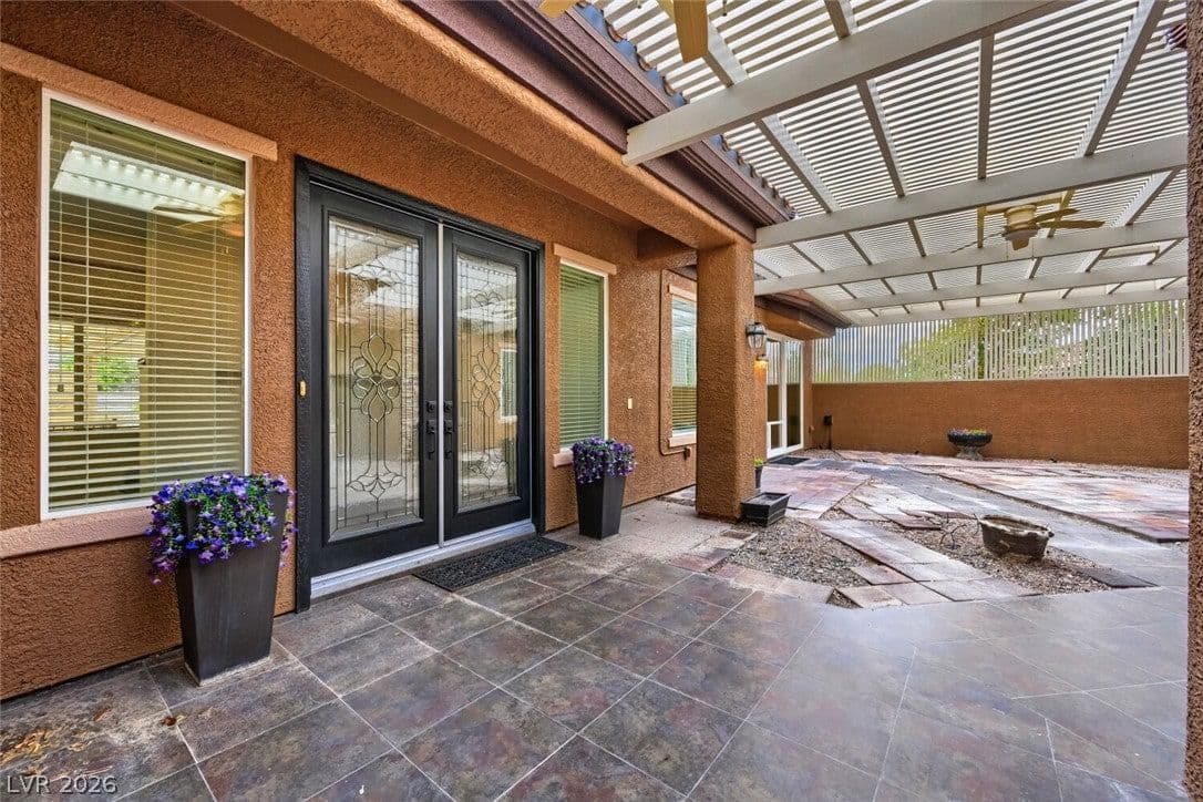 2201 Hudson Falls Court photo 3