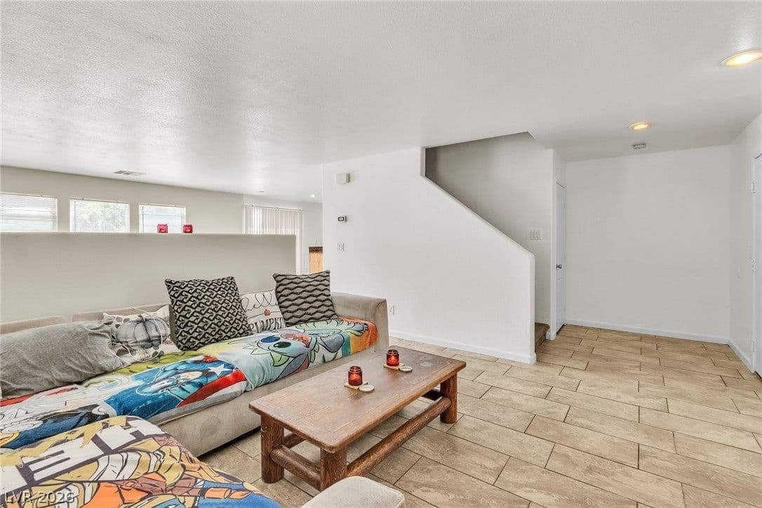 3417 Conterra Park Avenue photo 4