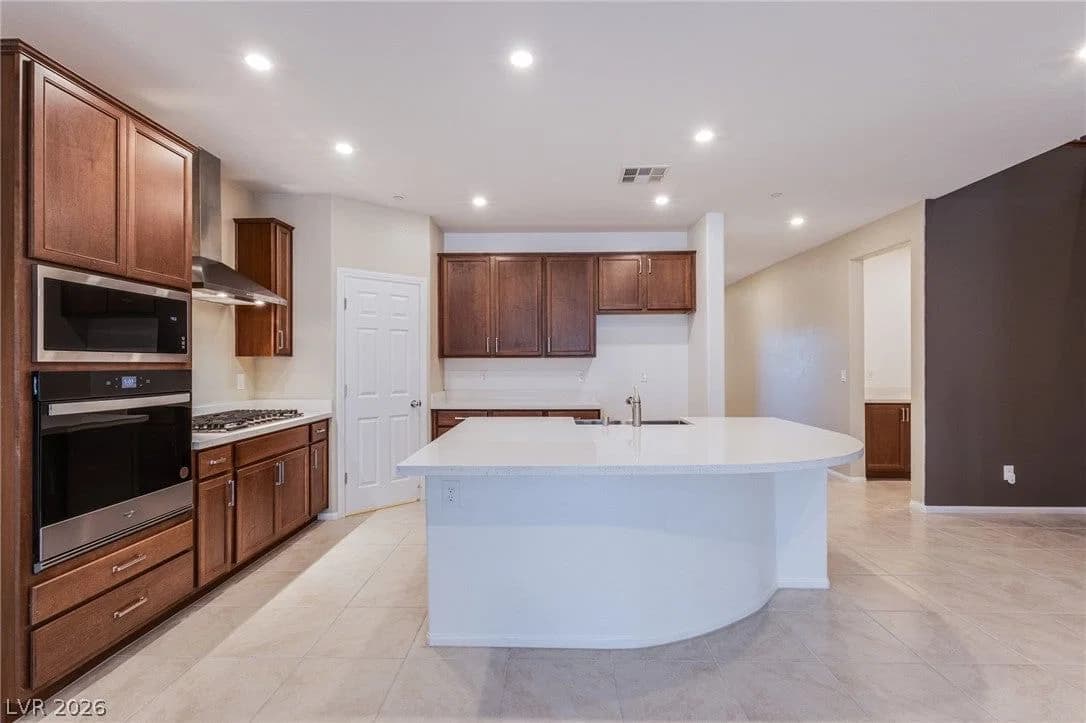10950 Cilantro Avenue photo 4