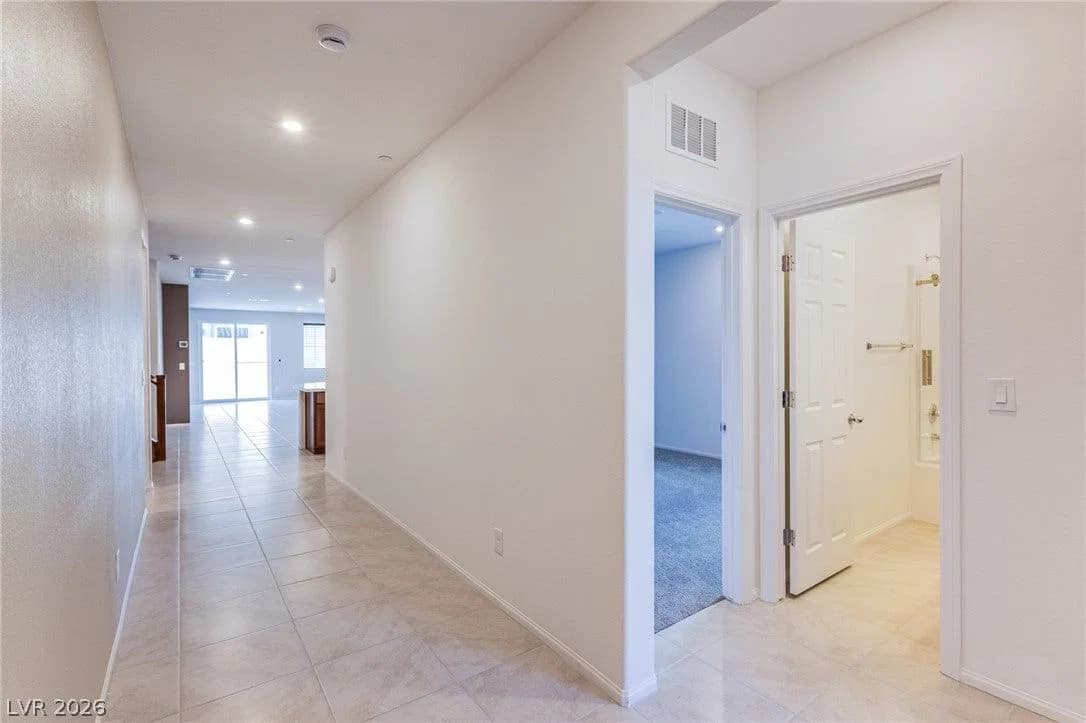 10950 Cilantro Avenue photo 3