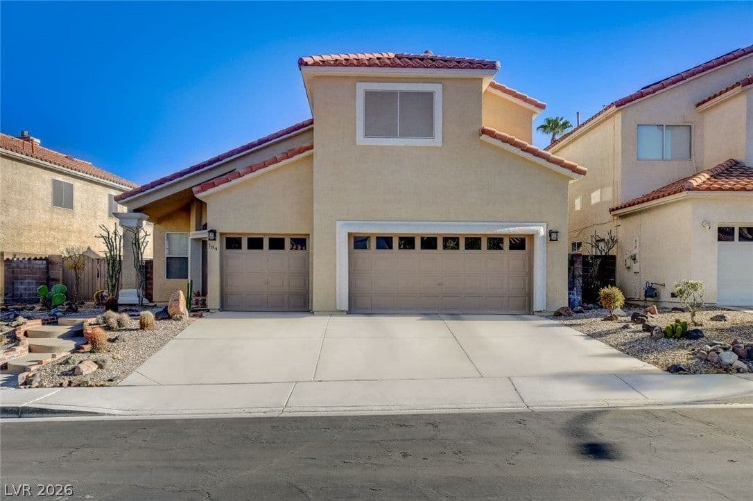 184 Adomeit Drive photo 2