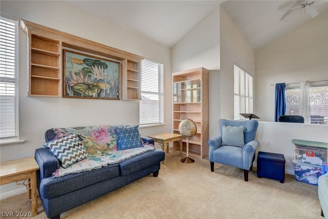 184 Adomeit Drive photo 4