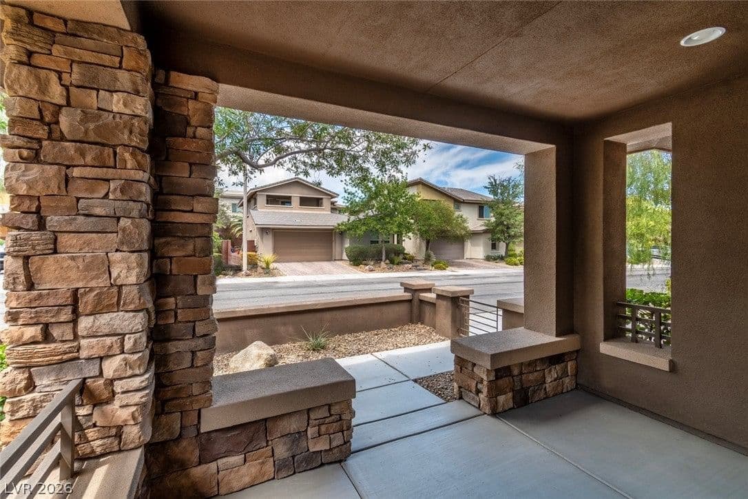 10561 Tranquil Glade Lane photo 4