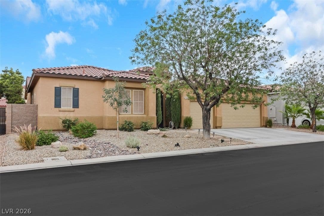 7970 Carson Creek Street photo 2