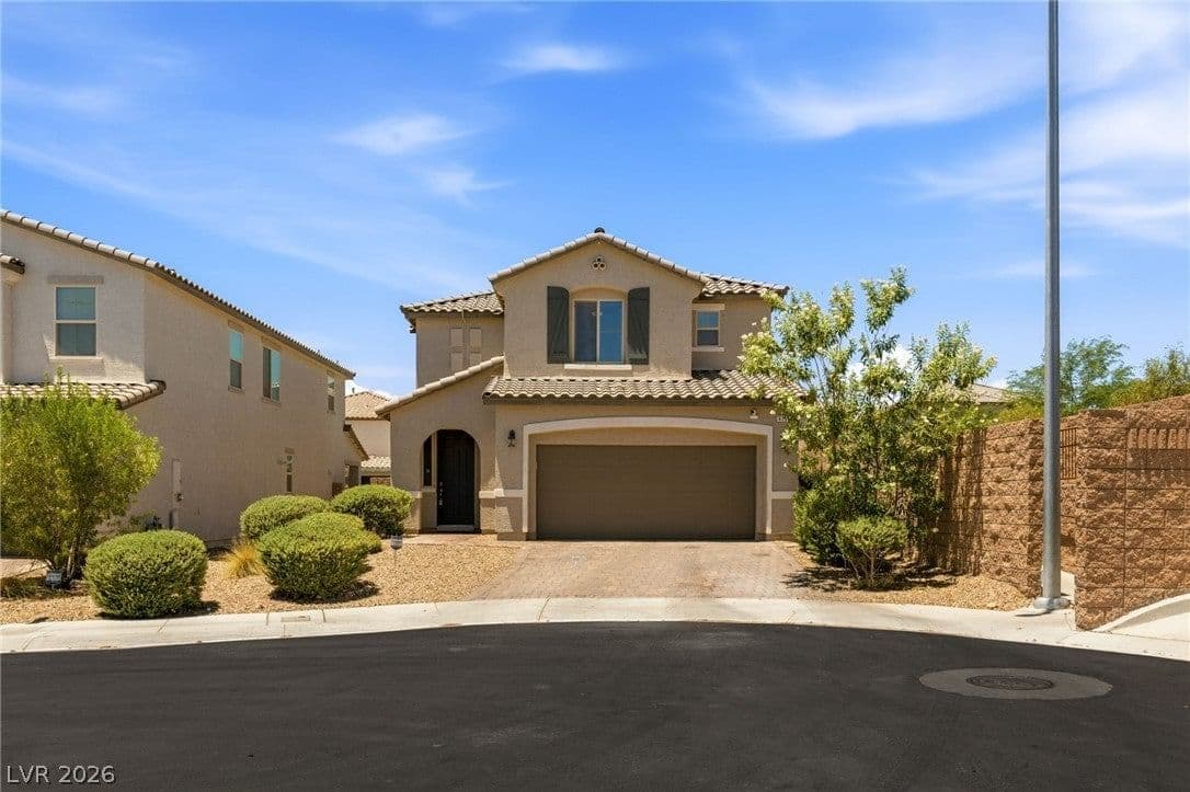 6251 Marine Blue Street photo 4