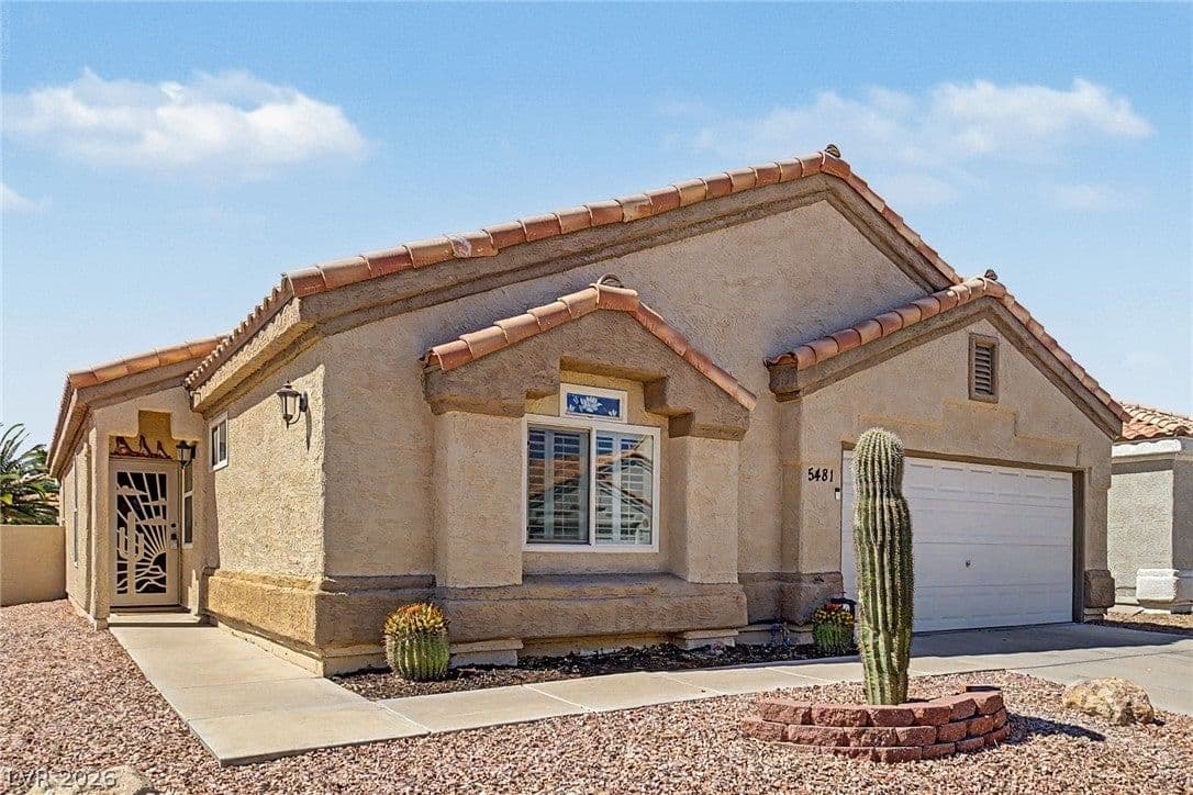 5481 Royal Vista Lane photo 2