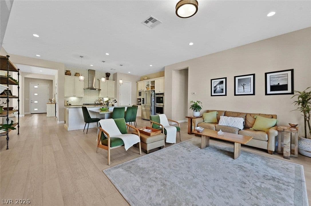 12350 Tudor Arch Drive photo 2