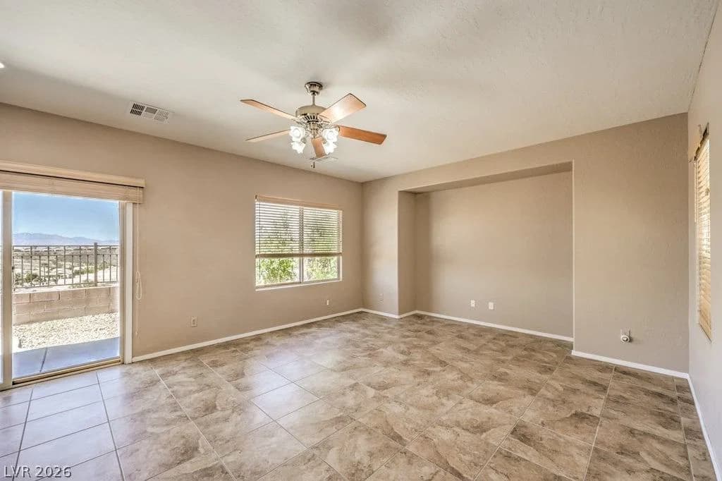 2356 Rue Bienville Way photo 4