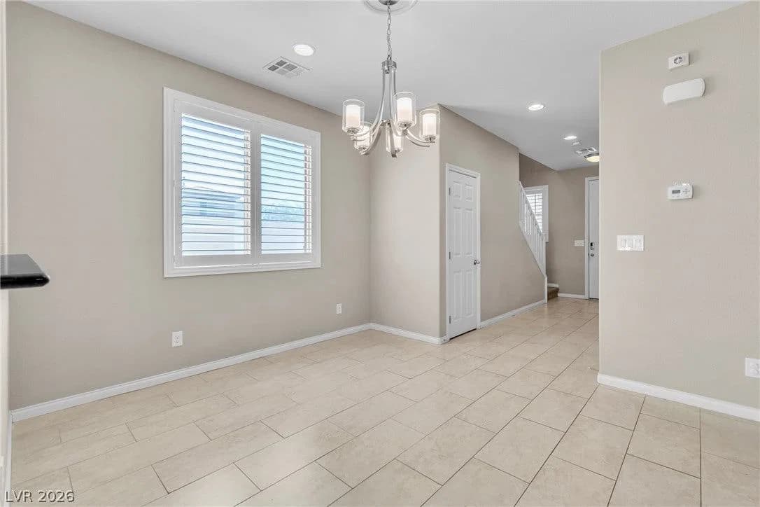 9832 Vista Meadows Avenue photo 4