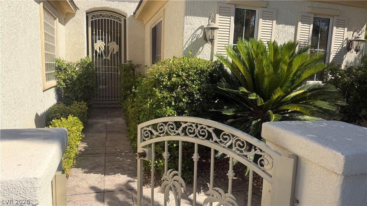 10385 Brillare Avenue photo 2