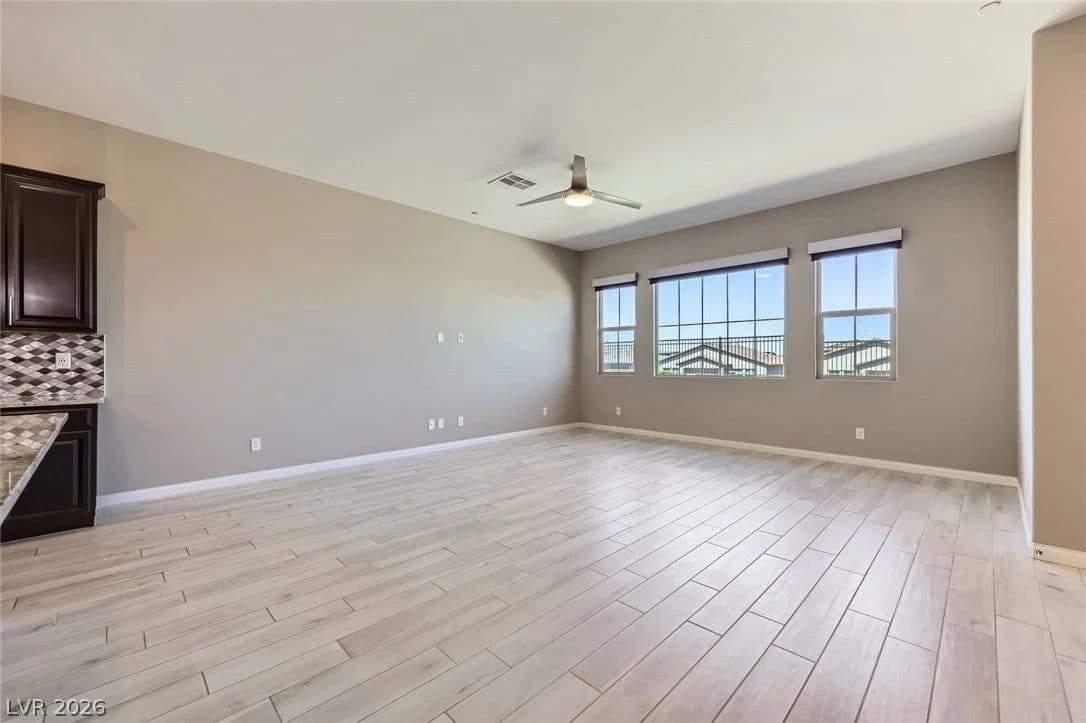 738 Purple Knoll Walk