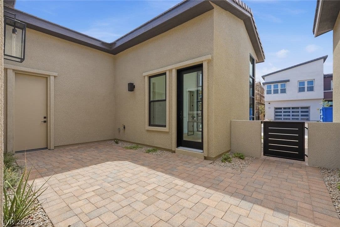 264 Talon Heights Street photo 5