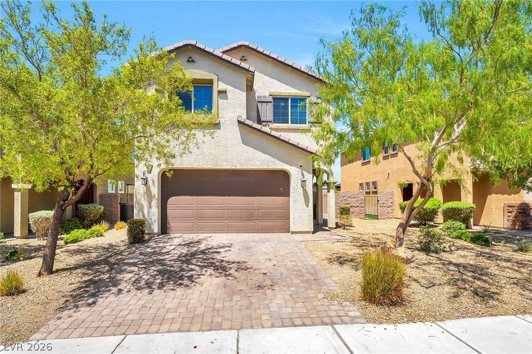 1270 Smokey Valley Lane