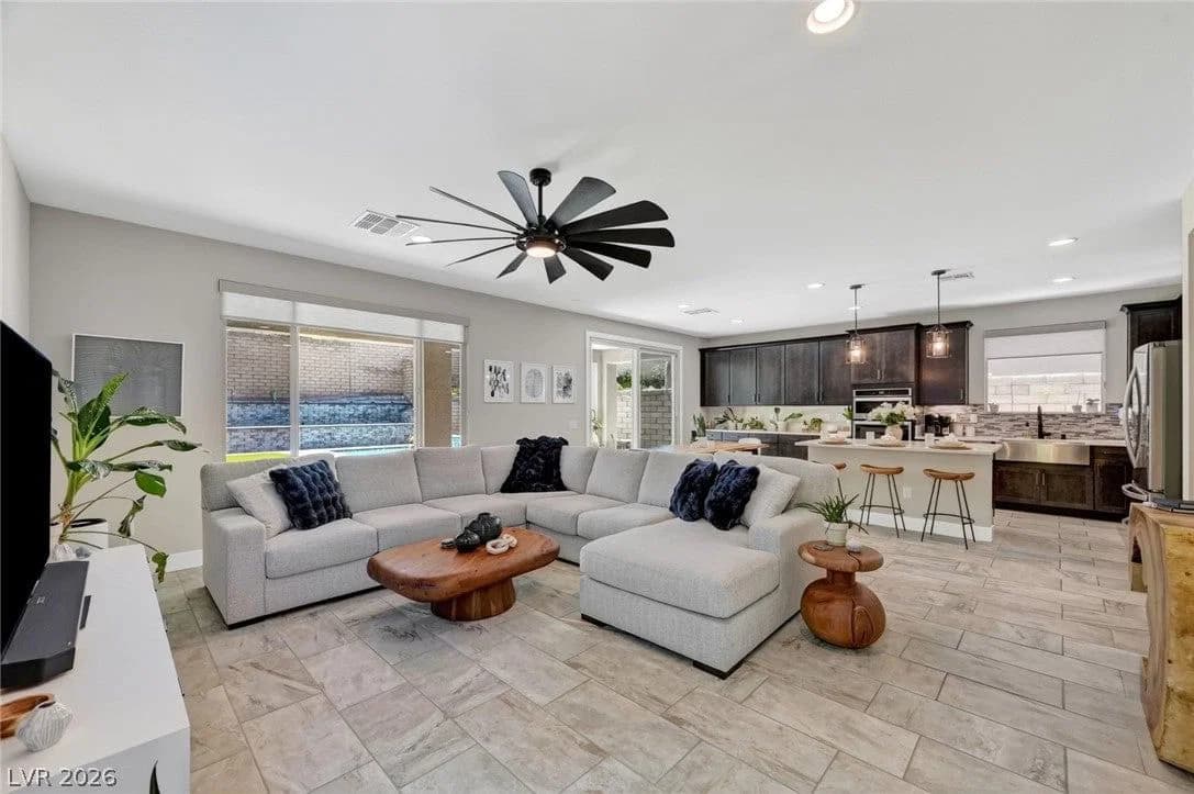 10941 Rejuvenate Place photo 4