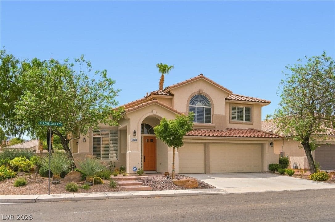 3049 Blazing Creek Way photo 2