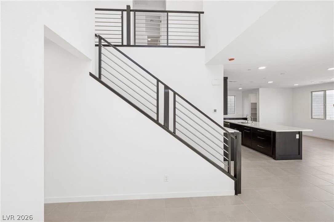 10432 Radley Avenue photo 3