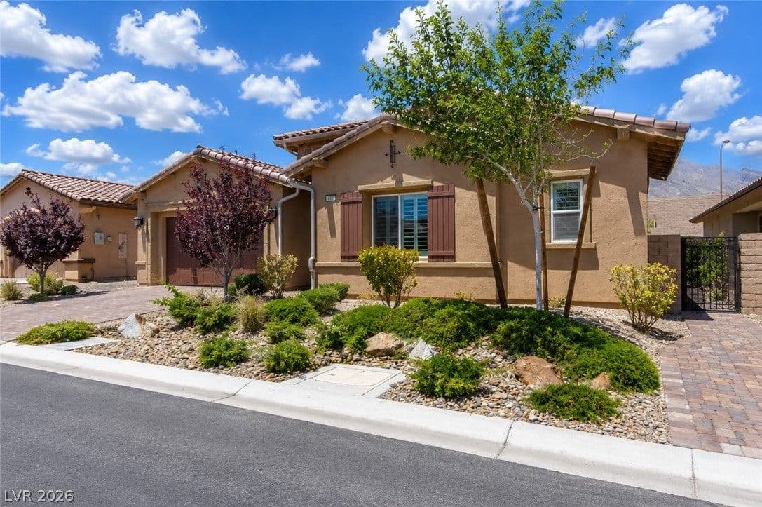 261 Besame Court photo 5